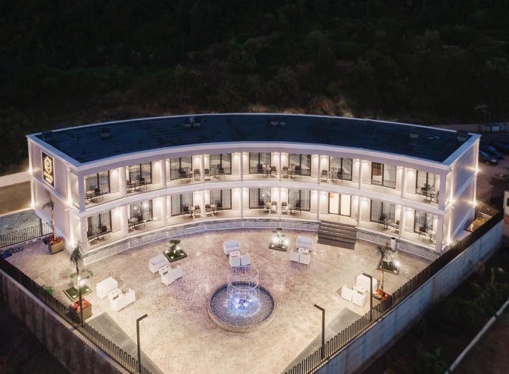 Ebbi Hotel Дхерми Экстерьер фото