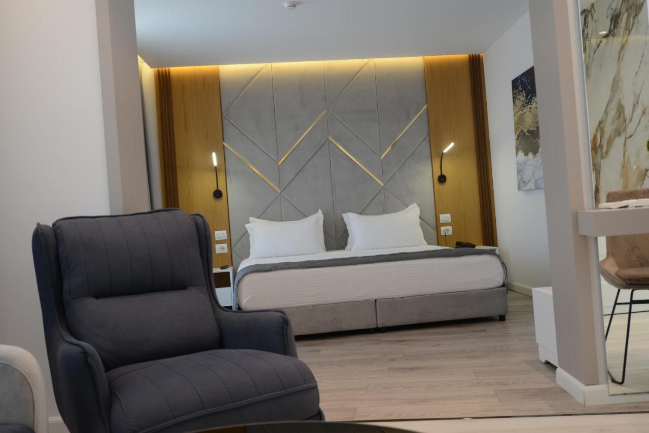 Ebbi Hotel Дхерми Экстерьер фото