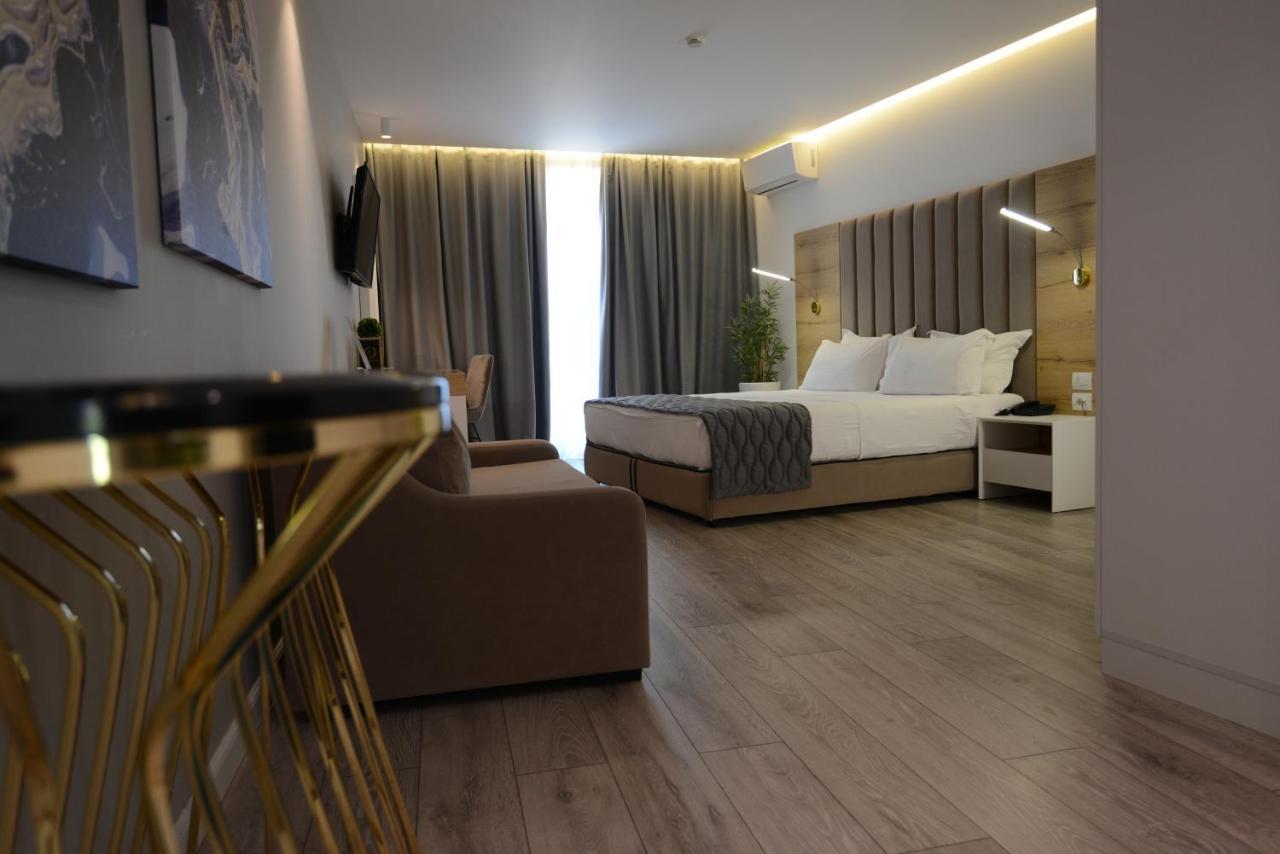 Ebbi Hotel Дхерми Экстерьер фото