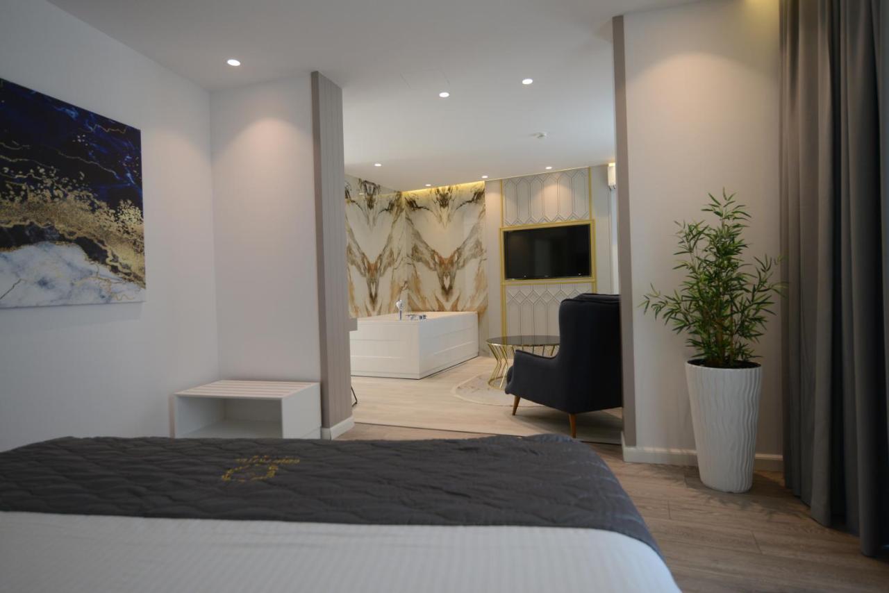 Ebbi Hotel Дхерми Экстерьер фото